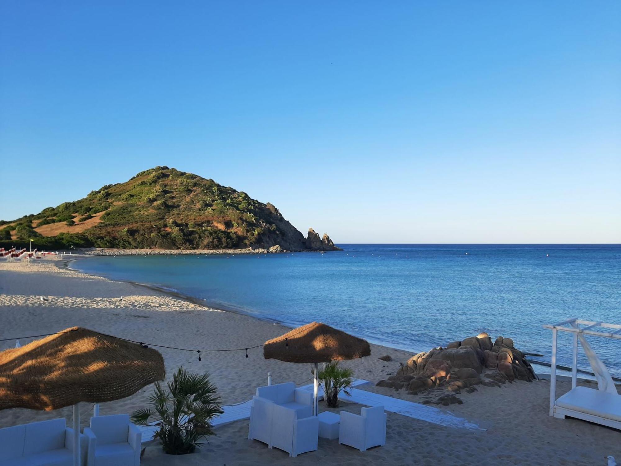 Casale Diletta Bed & Breakfast Castiadas Bagian luar foto