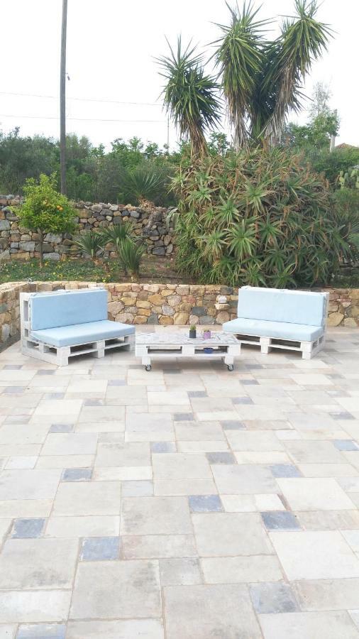Casale Diletta Bed & Breakfast Castiadas Bagian luar foto